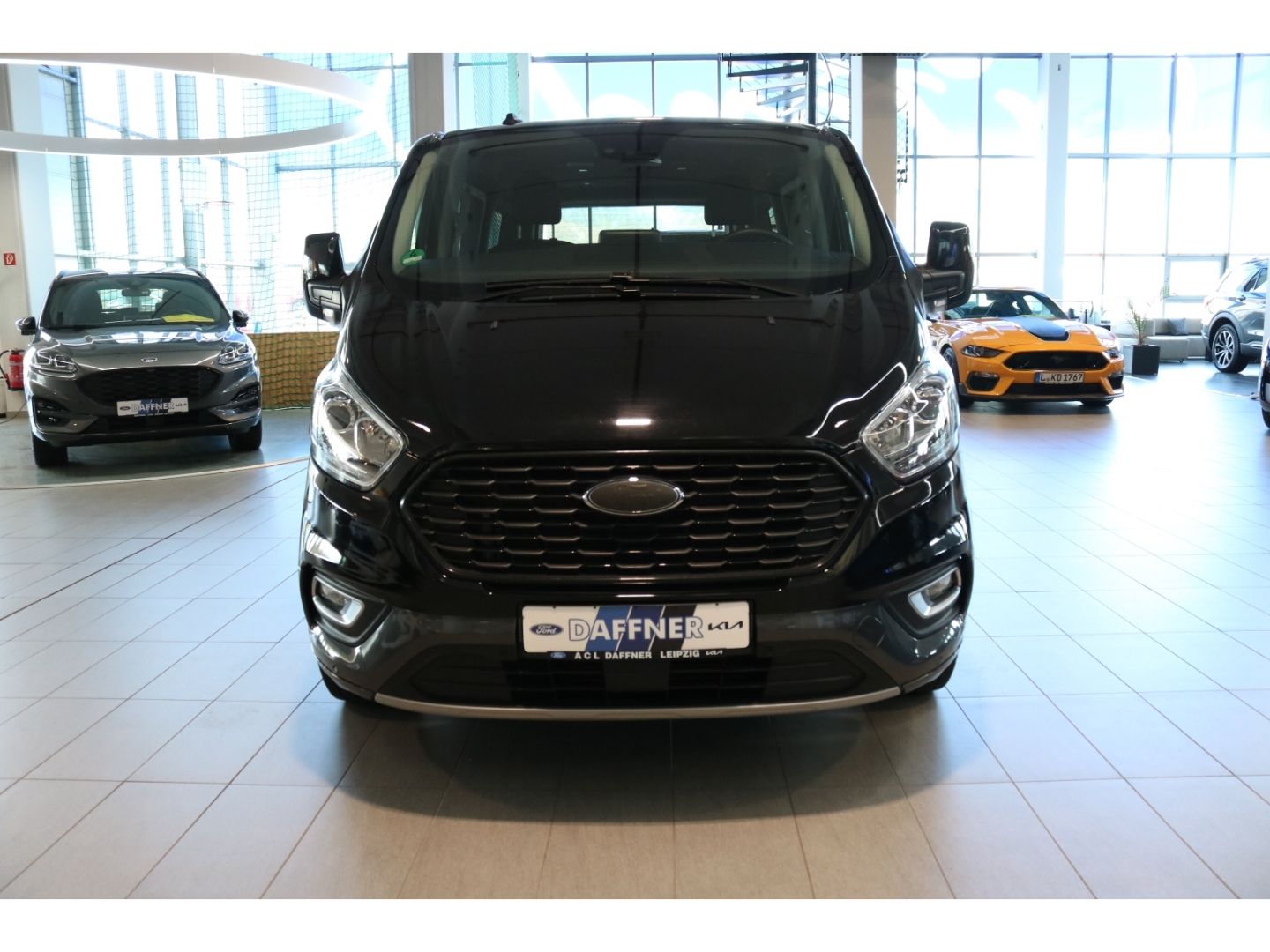 Fahrzeugabbildung Ford Tourneo Custom Active L1 AUTOMATIK Tempomat DAB