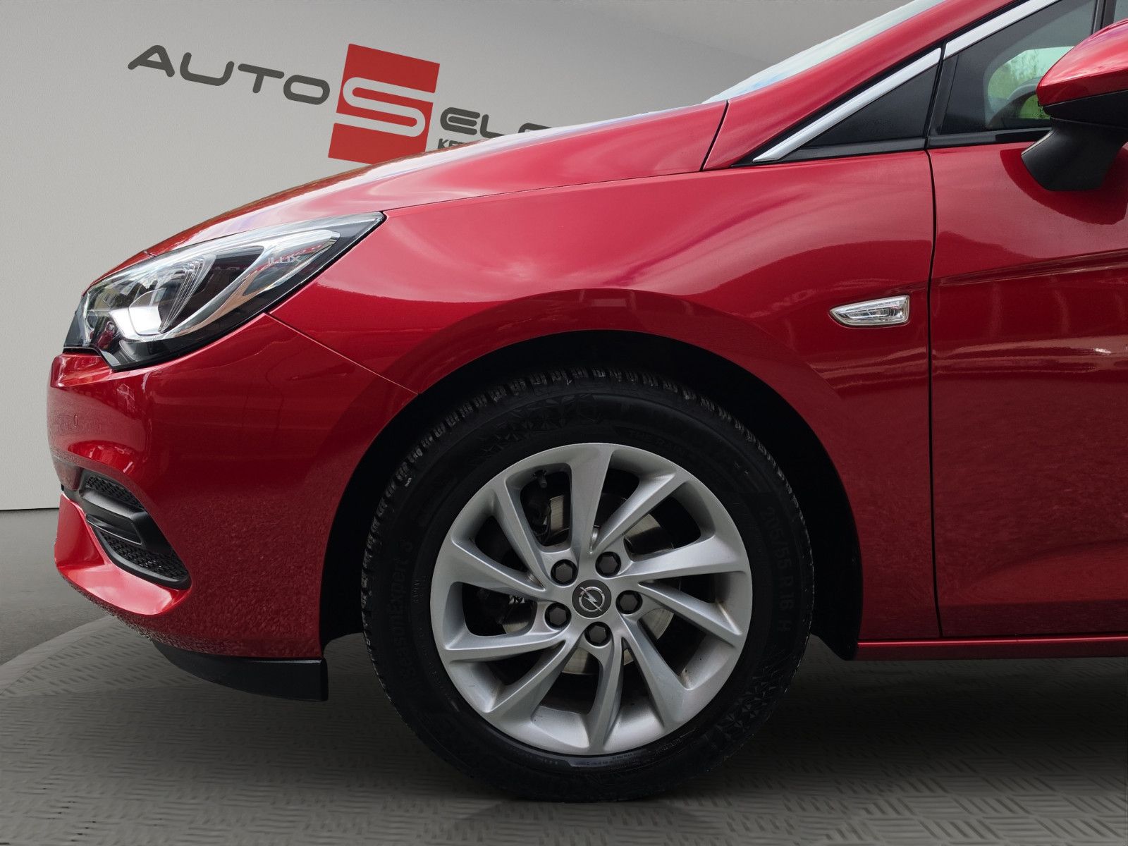 Fahrzeugabbildung Opel Astra K Lim. 5-trg. Elegance Start/Stop