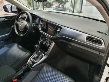 Fotografie des VW T-Roc 1,0l TSI 81kW Active