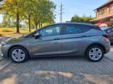 Opel Astra K Lim. 5-trg. Edition Start/Stop*Navi*PDC - graue Opel Astra