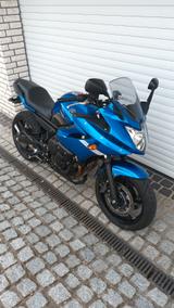 Yamaha Xj6 Division  - YAMAHA 2011 XJ6