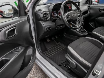 Hyundai i10 1.0 Edition 30 Navi Kamera DAB Sitzheizung