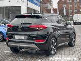 Hyundai Tucson 1.6 DCT 4WD Premium AHK NAVI LED PANO PDC - Hyundai TUCSON: Automatik