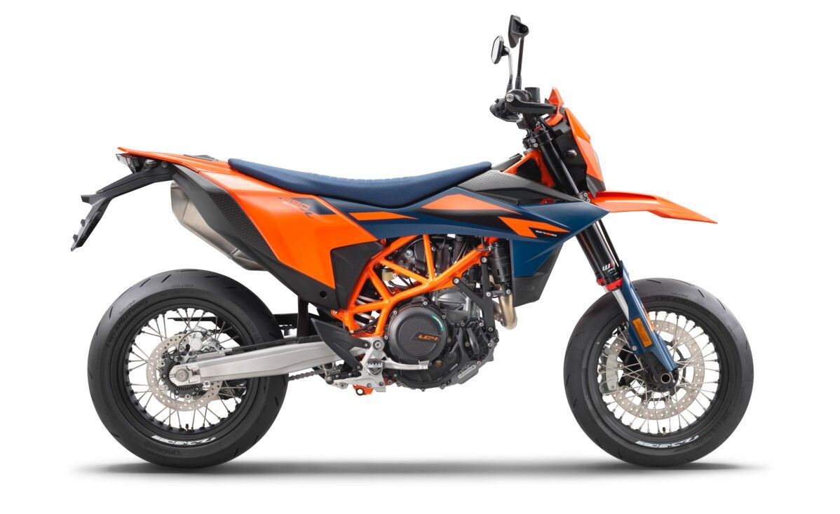 Fahrzeugabbildung KTM 690 SMC-R   2026, A2