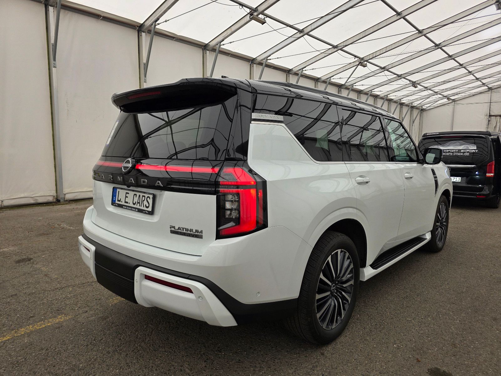 Fahrzeugabbildung Nissan Armada PLATINUM RESERVE T1: 85.000 EURO Stock!