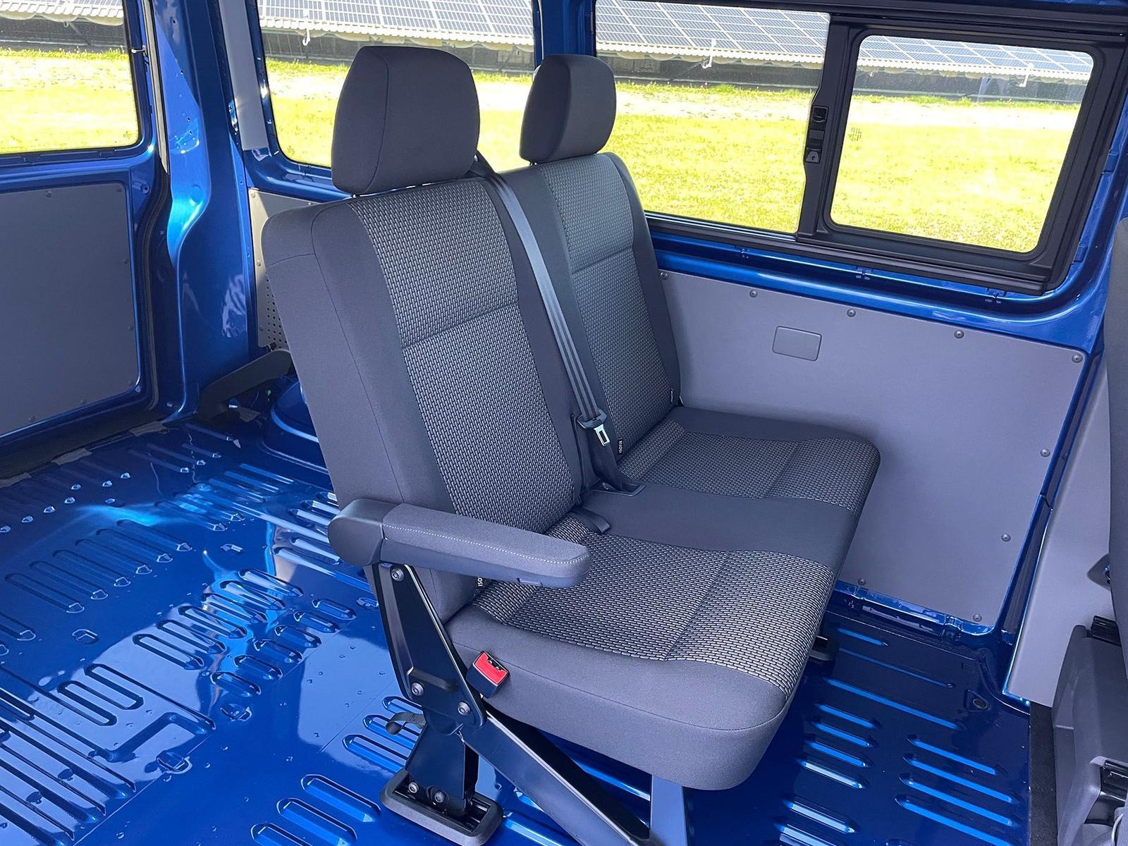 Volkswagen T6.1 Transporter Kombi KR LED STANDHZ ACC NAVI