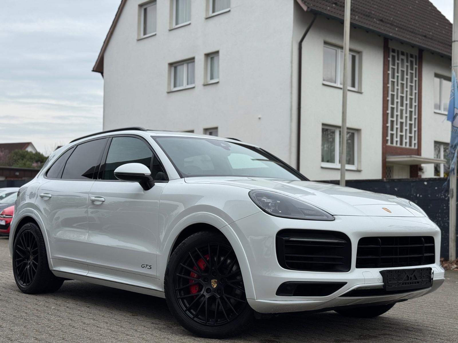 Porsche Cayenne GTS PANO/BOSE/LHZ/MEMORY/PORSCHEGARANTIE
