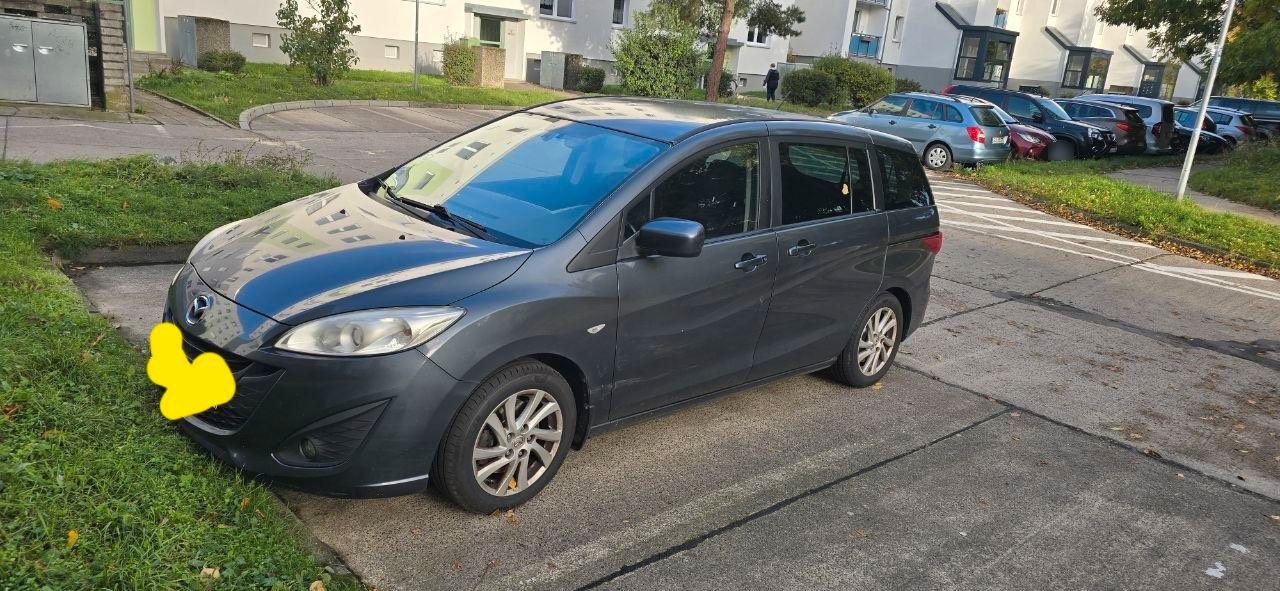 Mazda 2 2012 — rear view