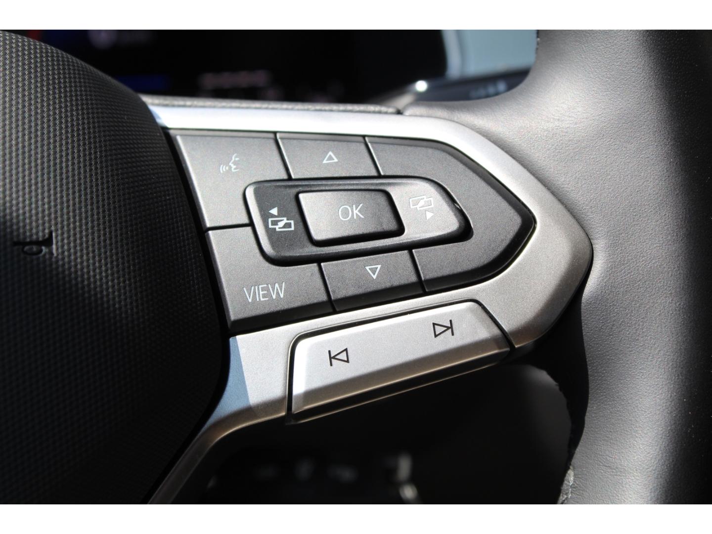 Volkswagen T-Roc 1.0 TSI Goal NAVI LED FULL LINK ACC GRA DA, миниатюра 9