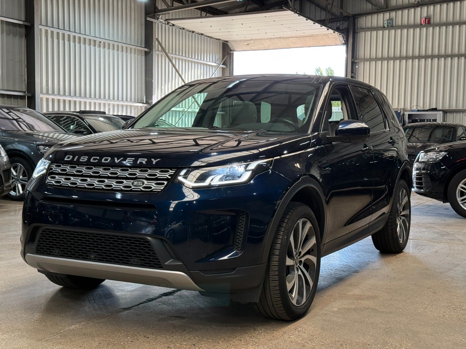 Land Rover Discovery Sport SE AWD