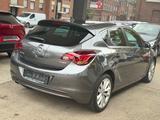 Opel Astra 1.4 Turbo Sport Steuerkettte/TÜV Neu - Opel Astra aus 2011: Turbo