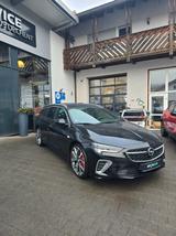 Opel Insignia B Sports Tourer GSi 4x4 - Opel Insignia: Allradantrieb