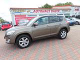 Toyota RAV 4 Life 4x4 AHK  Klima 1. Hand TÜV/AU NEU - Toyota RAV 4 mit Diesel-Antrieb