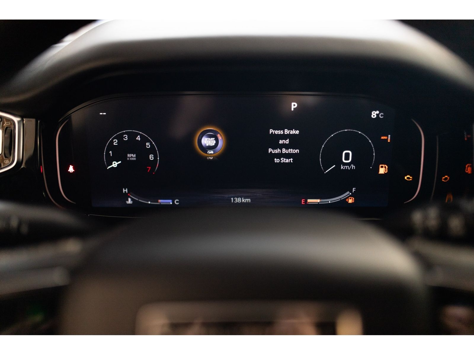 Jeep Wagoneer - Bild 11