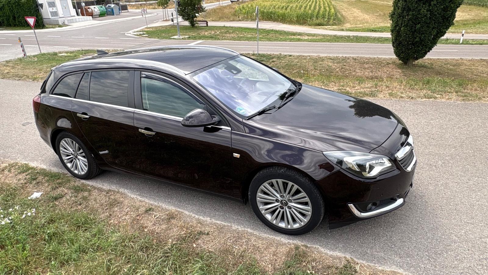 Opel Insignia A Sports Tourer Edition Bose AHK Xenon
