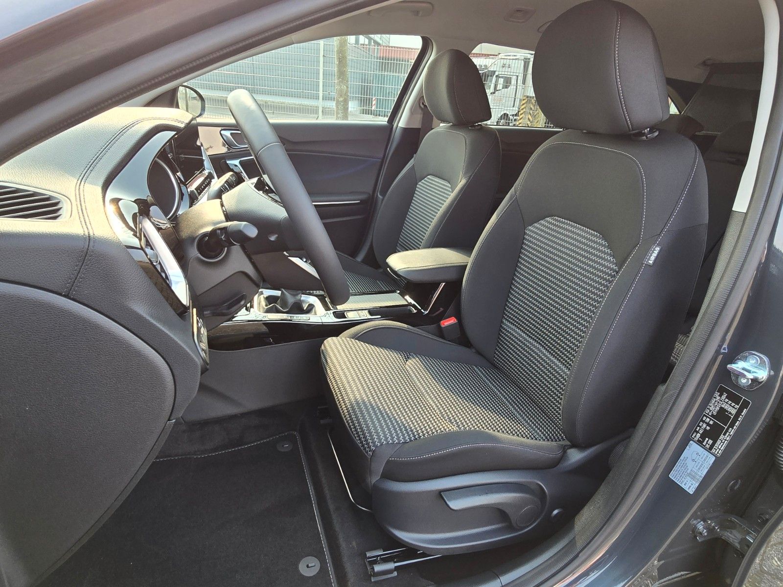 Fahrzeugabbildung Kia CEED_SW 1.0T 100 ULTIMATE STY JBL