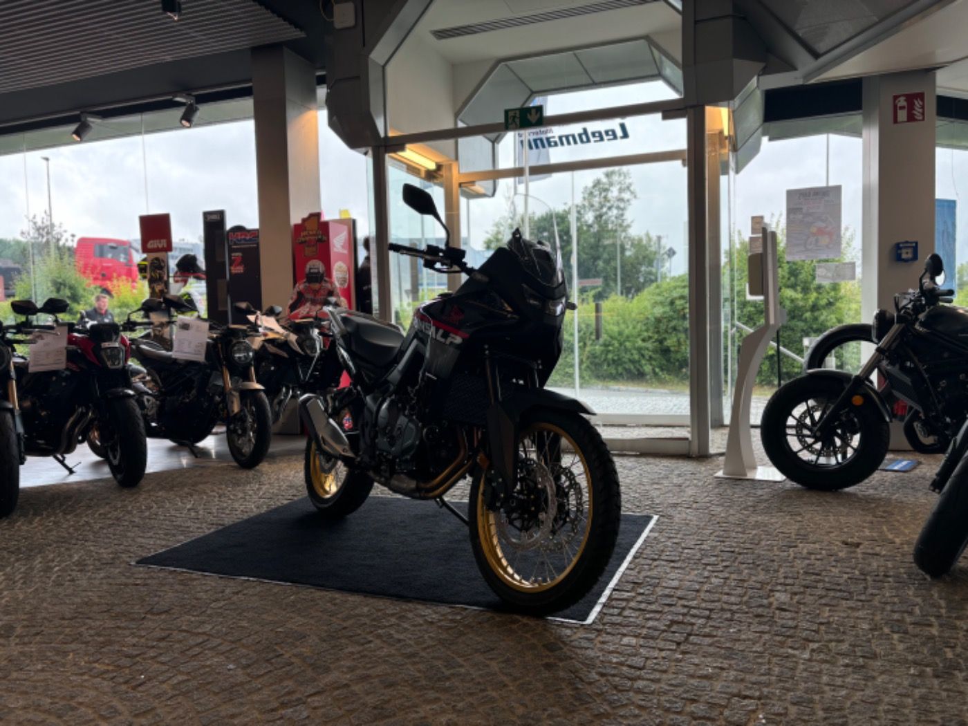 Fahrzeugabbildung Honda XL 750 Transalp 2025