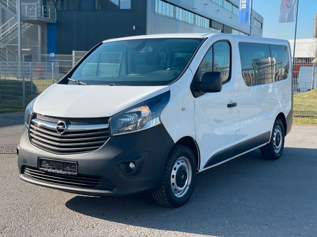 Opel Vivaro B Combi L1H1  2,7t 5 Sitze Navi PDC Klima