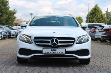 Mercedes E 200 - 2
