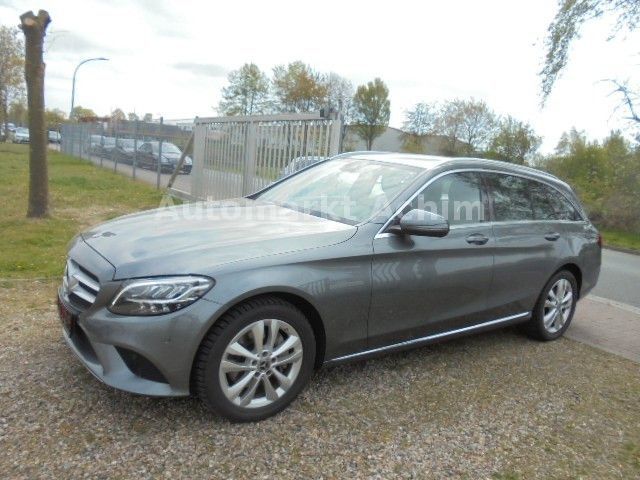 Image of Mercedes-Benz C 300