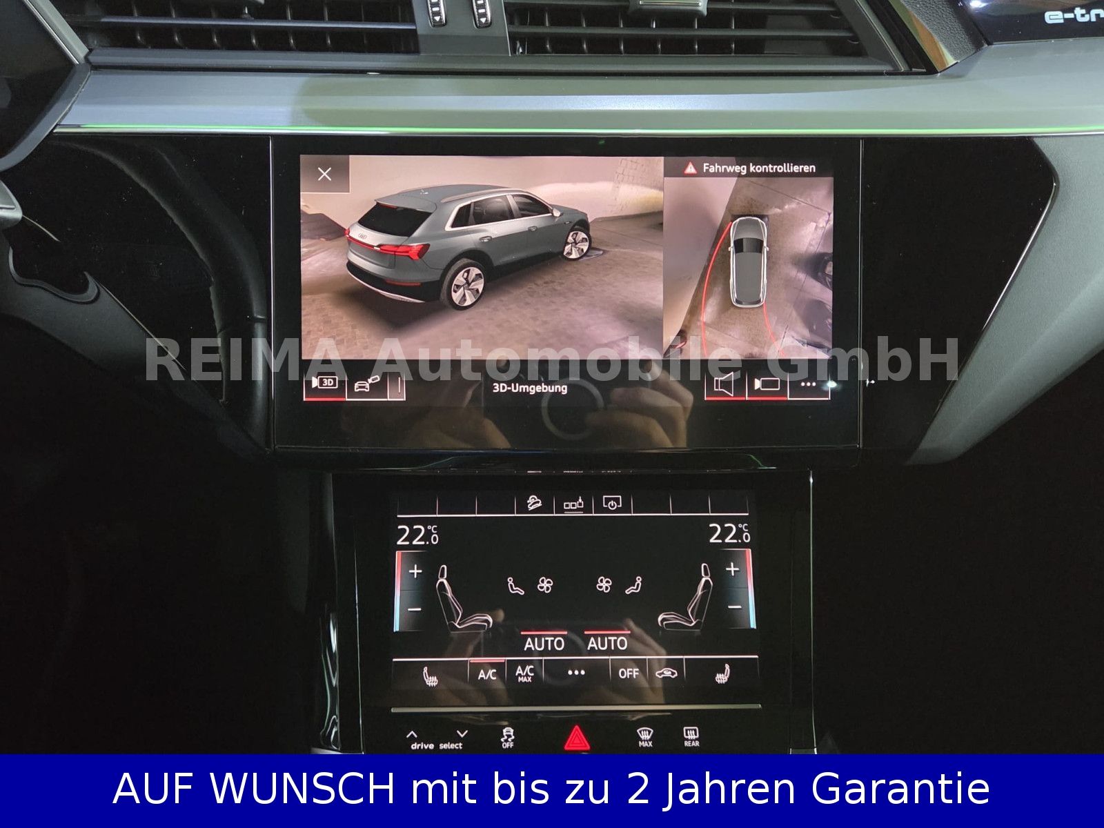 Fahrzeugabbildung Audi e-tron 55 quattro advanced, AHK, Virtual, ACC