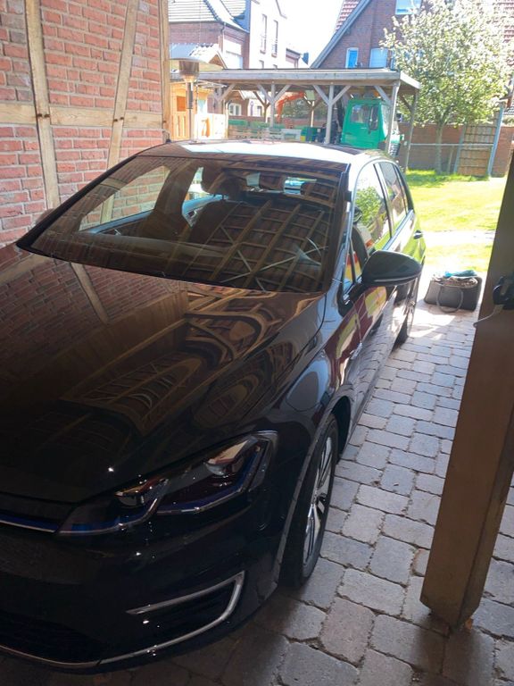 Image of Volkswagen Golf