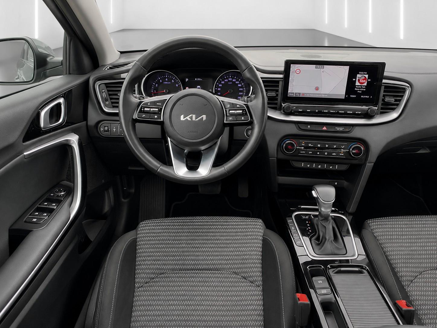 Kia Ceed SW 1.5 T-GDI DCT7 Platinum *LED*JBL*Kamera*