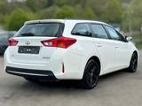 Toyota AURIS TOURING SPORTS 1.4i * NAVIGATION - Toyota Gebrauchtwagen von 2014
