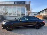 Mercedes-Benz E -Klasse Lim. E 300 CDI/AVANTGA/GSD/TW/SPURHALT - gebrauchte Mercedes-Benz E 300 aus dem Jahr 2010