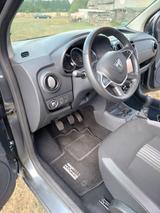 Dacia Dokker 1.6 SCe 100 Stepway Celebration Stepw... - Dacia Dokker von privat