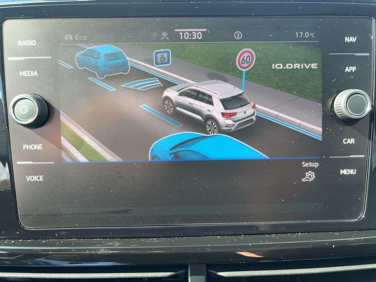 Volkswagen T-Roc 2.0 TSI DSG 4M R-Line ACC Kamera Pano LED, миниатюра 10