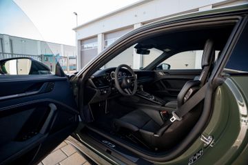 Porsche 992 - 3