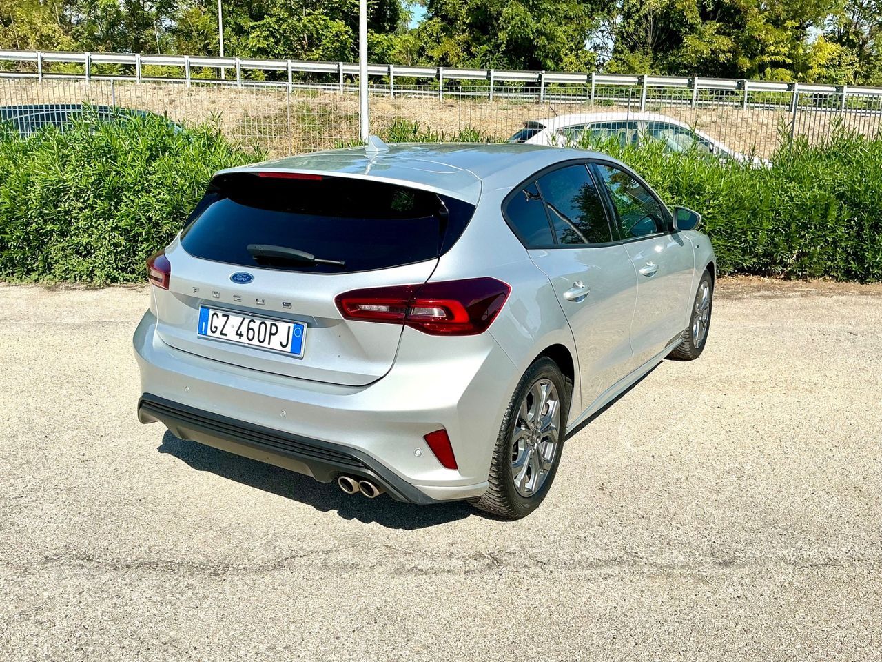 Ford Focus 1.0 EcoBoost Hybrid 125 CV 5p. ST-Lin imagem 3