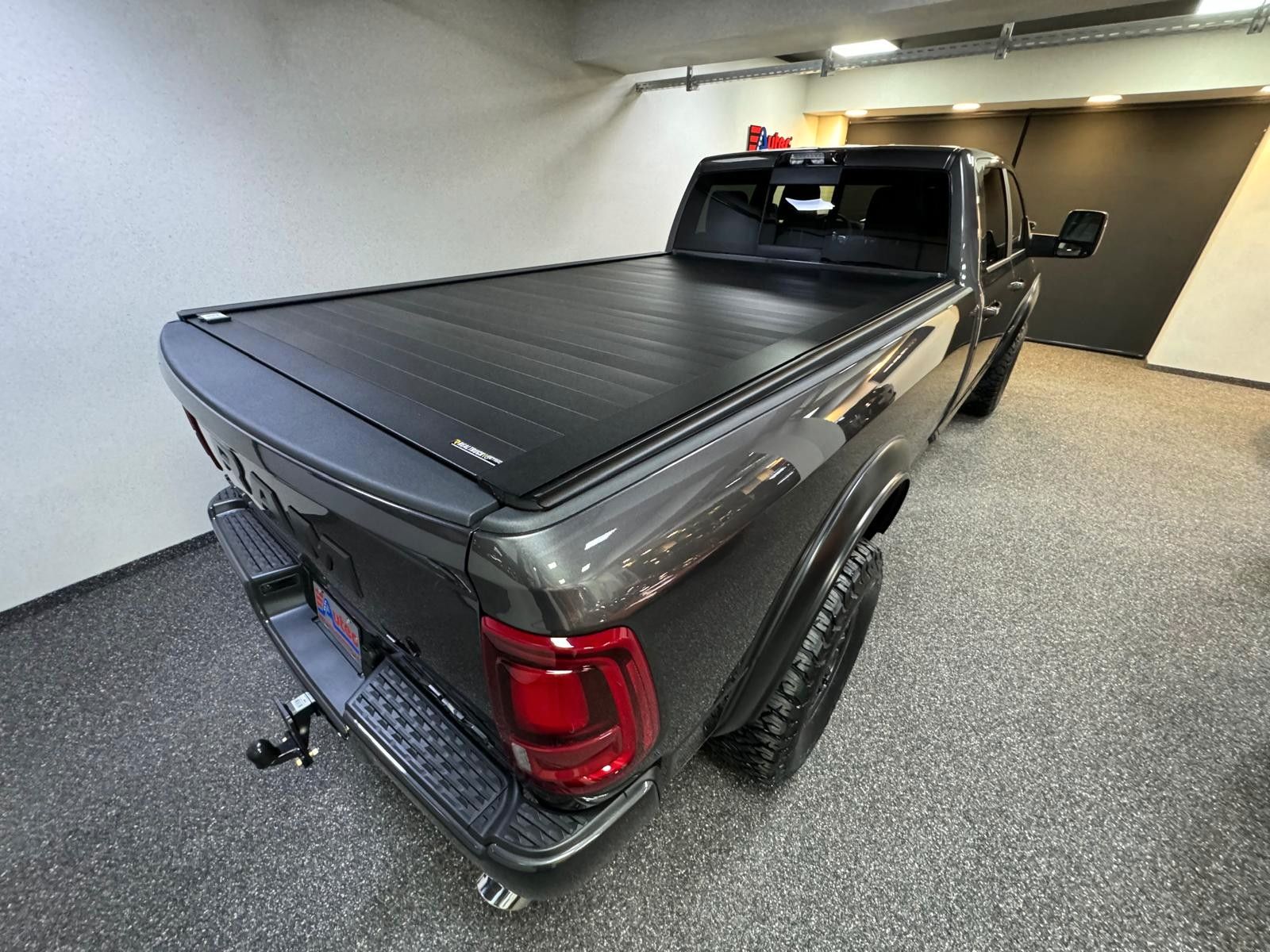 Fahrzeugabbildung Dodge RAM 3500 LARAMIE AEV OFF ROAD 6.4L-V8 37"-LONG