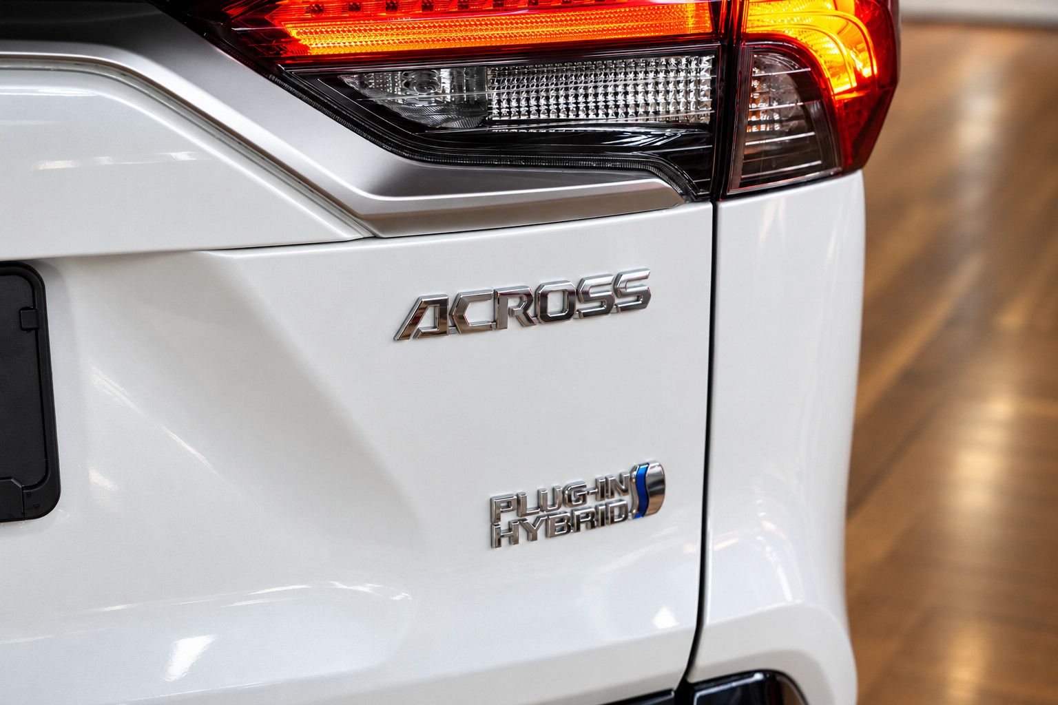 Fahrzeugabbildung Suzuki Across 2.5 Plug-In Hybrid Comfort+ E-Four/ACC/