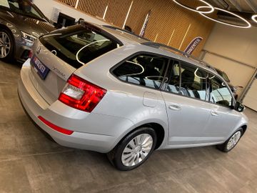 MYAUTOCENTER – Gebraucht- und Jahreswagen mit Werkstattservice in Pfaffenhofen Skoda Octavia Combi Ambition *2. Hand*Klima*PDC*Radio*