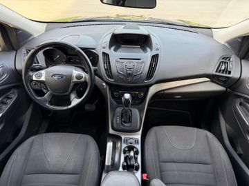Ford Kuga - 12