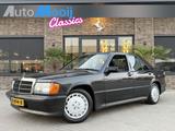 Mercedes-Benz 190 2.3-16V / 5 Speed Dogleg / 185 PK / Bj 1986 - Mercedes-Benz Oldtimer: Limousine