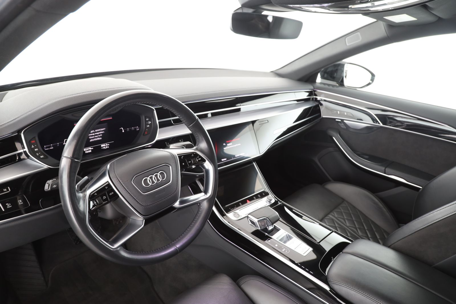 Audi A8 - Bild 11