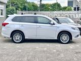 Mitsubishi OUTLANDER PHEV PLUS 4WD*AHK+EGSHD+LED* - Mitsubishi Outlander in Mainz