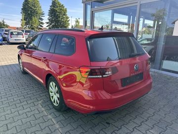 Volkswagen Passat Variant - 7