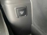 Mitsubishi Plug-in Hybrid Outlander 2.4 PHEV PLUS PIANO-LAC - mit Hybrid-Antrieb: Geländewagen, Automatik, Plug In