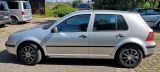 Volkswagen Golf IV 4, 4 Türer, EZ 09/2000 - Volkswagen Golf aus 2000: Iv