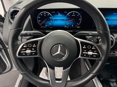 MERCEDES-BENZ B200d DCT PROGR*LEDER*HuD*LED*NAVI*KAMERA*SHZ* MERCEDES-BENZ B200d DCT PROGR*LEDER*HuD*LED*NAVI*KAMERA*SHZ*