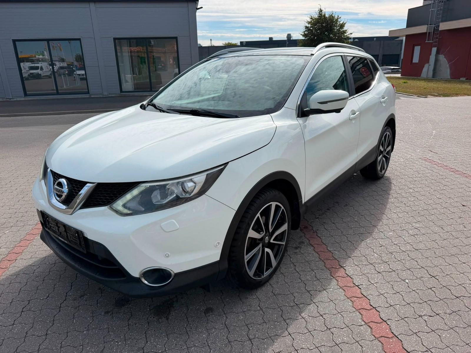 Nissan Qashqai 1.2 DIG-T Xtronic Tekna