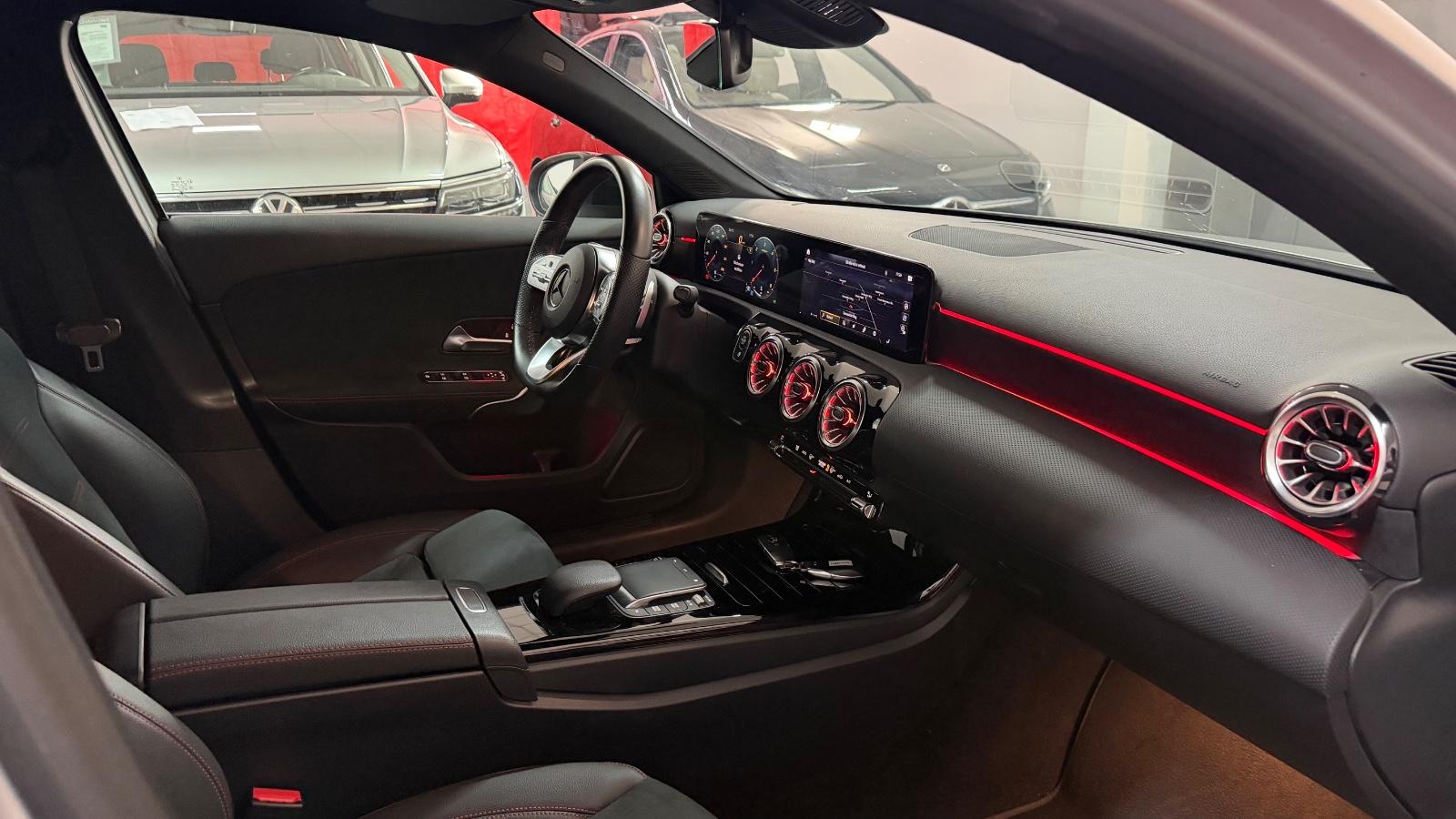 Mercedes-Benz A-Class d AMG LINE WIDESCREEN*AMBIENTE*NIGHT*LED, миниатюра 30