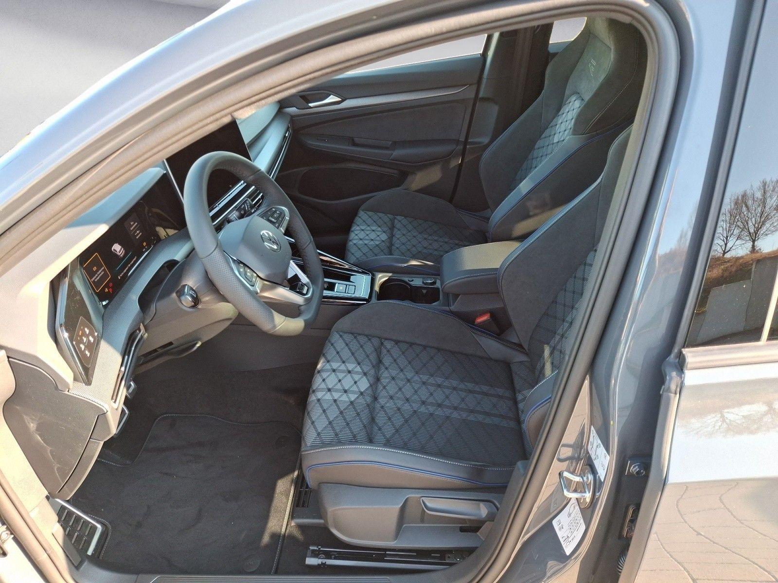 Volkswagen Golf 1.5 eTSI DSG R-Line BlackStyle AHK Navi HUD, миниатюра 27