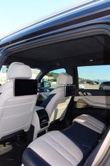 BMW X7 xDrive40i - - blaue BMW X7