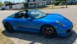 Porsche 991 Targa 4 GTS - blaue Porsche 991