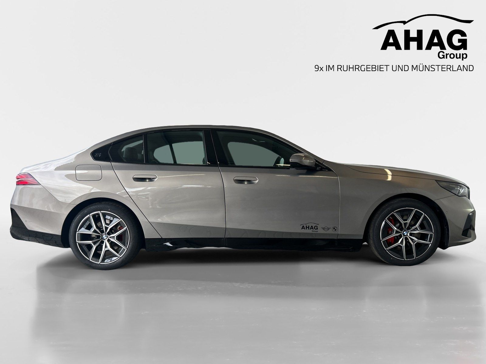 BMW i5 eDrive40 M-Sportpaket Pro | AHK | ACC imagem 3